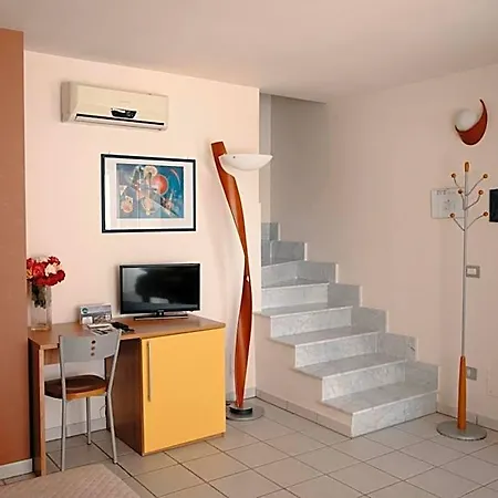 Halykos 3*